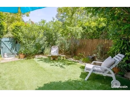 t3 rénové en duplex + extérieur