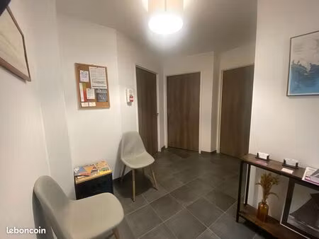 bureaux 48 m² quimper