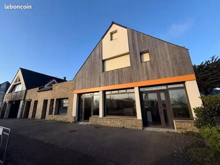 local commercial 115 m²