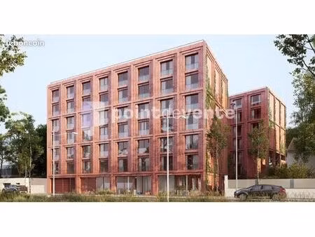 local commercial 216 m²