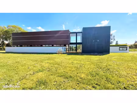 local commercial 209 m² plougasnou