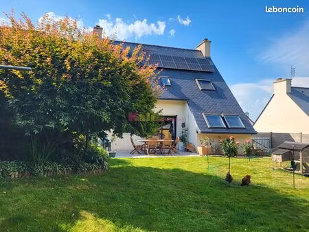 maison 6 pièces 110 m²
