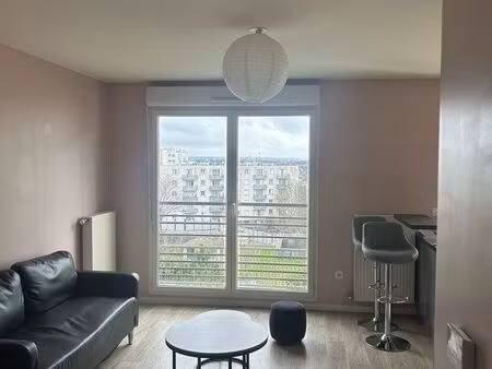 appartement f2 meublé avec parking et cave