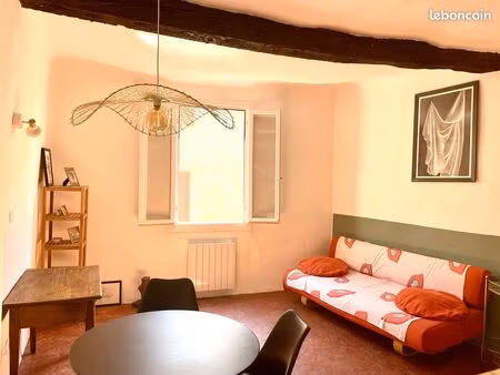 appartement t2 semi-meublé à louer à cotignac