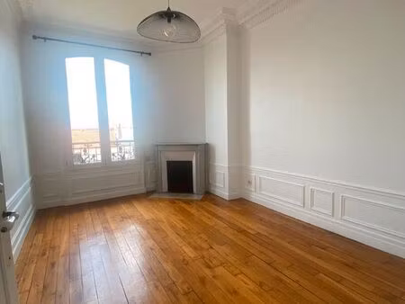 appartement 3 pièces 52 m²