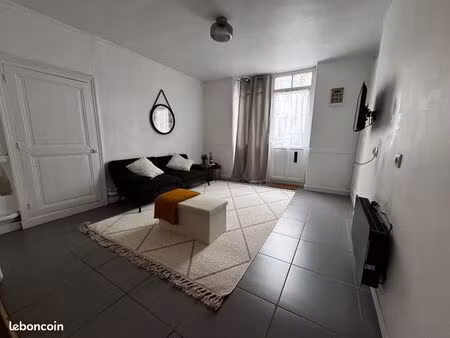 maison 2 pièces 46 m²