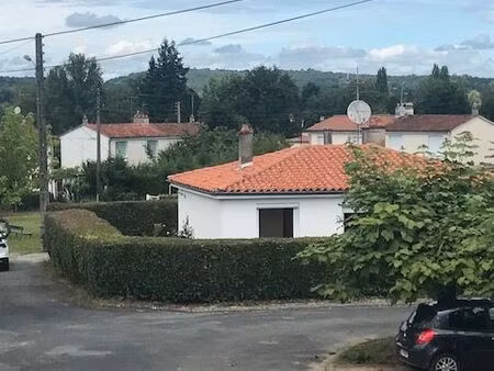 maison à louer à l'année