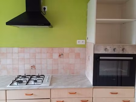 beau petit appartement
