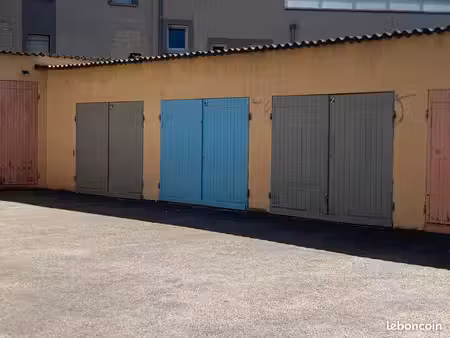 garage à louer