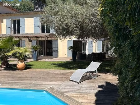 villa plage a pieds rayol canadel / mer