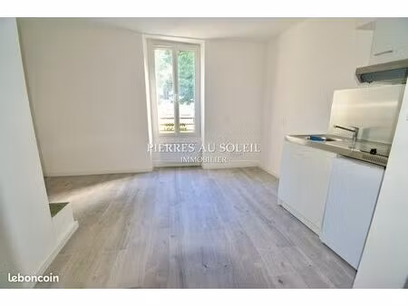 studio 1 pièce 17 m²