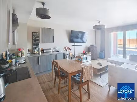 appartement 3 pièces 61 m²