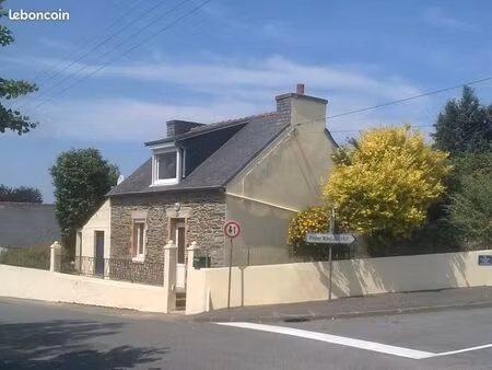 location maison d habitation à carhaix-plouguer