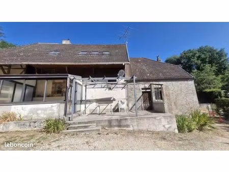 maison 2 pièces 113 m²
