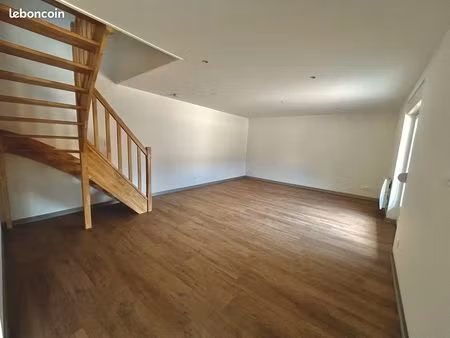 à louer – appartement t3 duplex – annezin