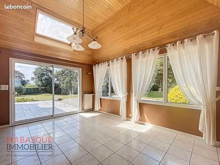 maison 7 pièces 159 m²