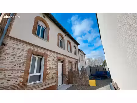 immeuble 7 pièces 205 m²