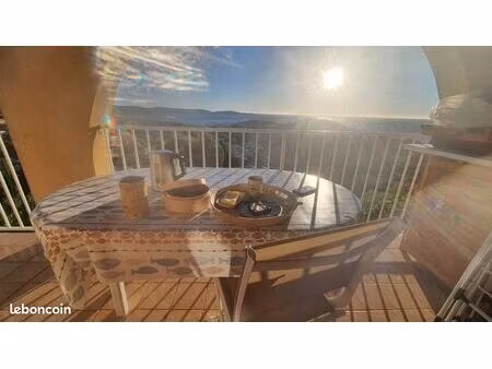 cozy petit t2 magnifique vue mer