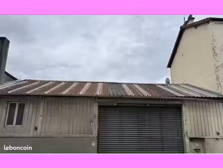 bureau 300 m²