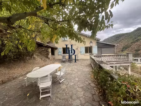 maison 6 pièces 110 m²