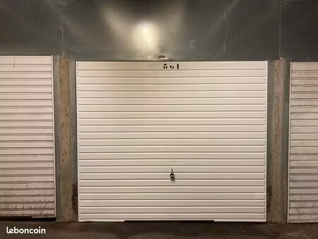 boxes à vendre