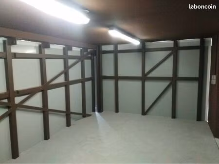 local de stockage 14m2 la valette