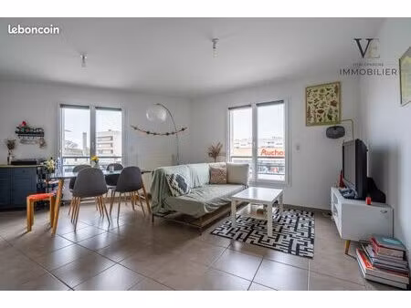 appartement avec garage - 3 pièces - 58 70 m²
