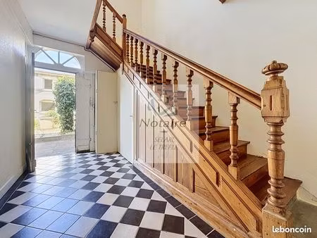maison 4 pièces 140 m²