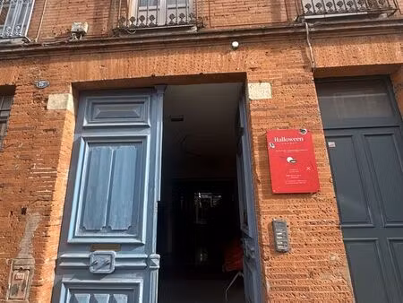 bureaux  local commercial 61 m² toulouse