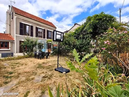 pavillon 5 pièces 78 m²