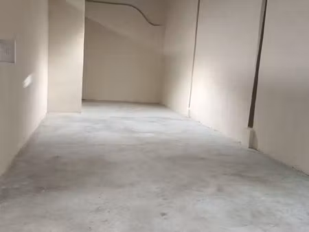 entrepot a louer 130 m2