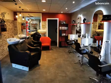 salon de coiffure mixte fonds et murs