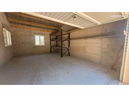 box  garage