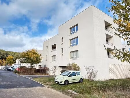 maison t3 avec jardin et parking à cornebarrieu