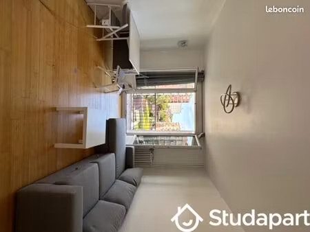 chambre 1 pièce 11 m²