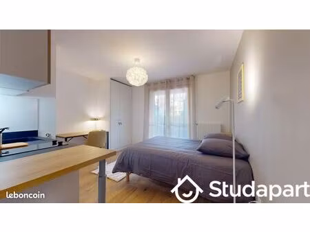 chambre 1 pièce 19 m²