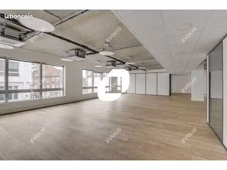 bureaux 348 m²
