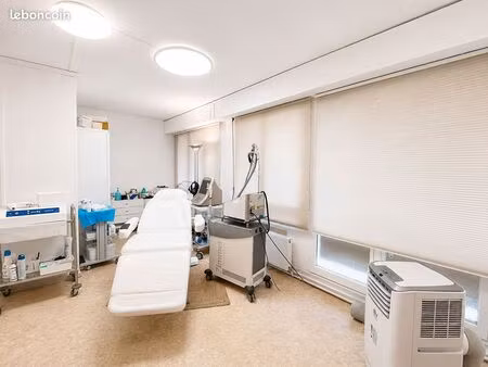 local 70 m² noisy le sec