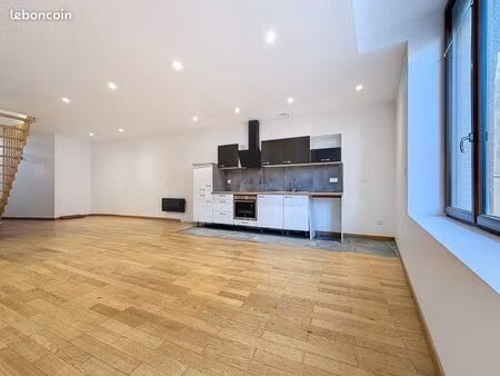 maison de village t3 de 80m2