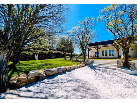 maison familiale à louer à aigrefeuille – 190 m²  piscine  climatisation et dpe b+