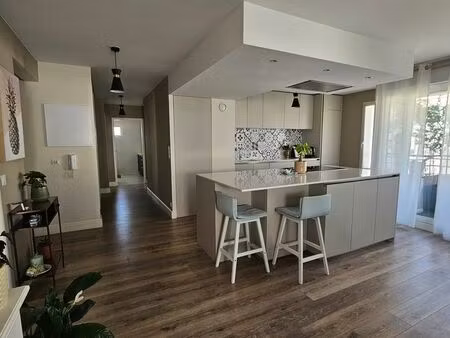 grand appartement spacieux et lumineux