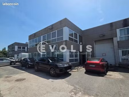 bureaux 110 m²