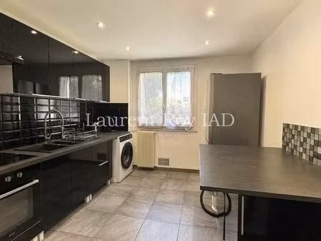 appartement 4 pièces 70 m²