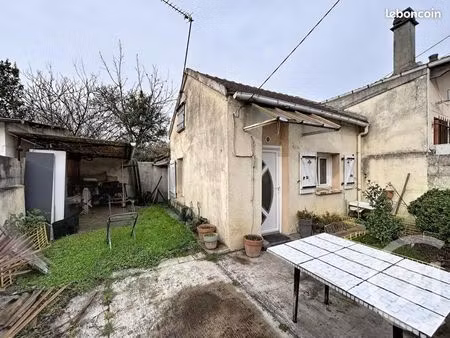 maison 2 pièces 25 m²