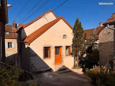maison 6 pièces 130m2