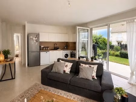 location t3 en rez-de-chaussée avec jardin privatif