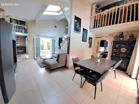 vente maison eysines avec dépendance
