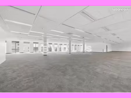 bureaux 652 m²