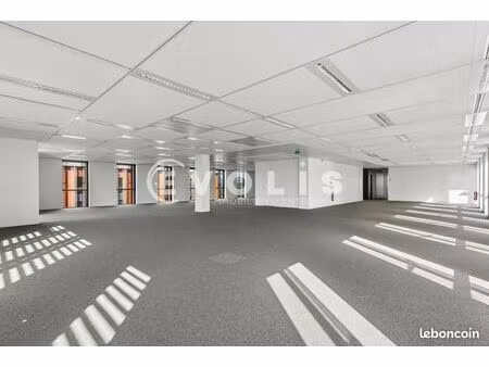 bureaux 6 456 m²