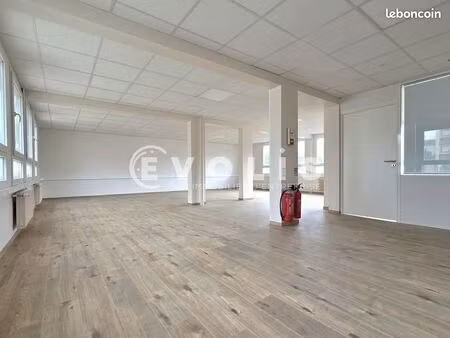 bureaux 125 m²